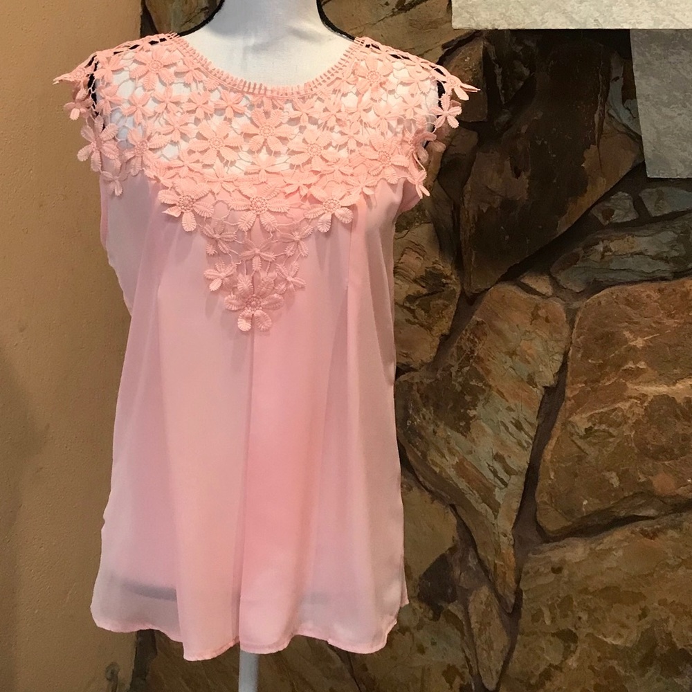 Stunning soft pink top with lace